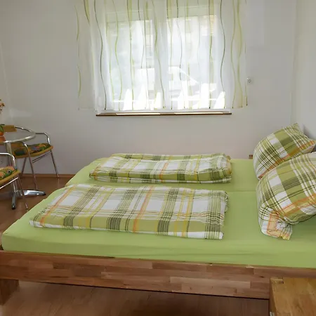 Апартаменты Hall