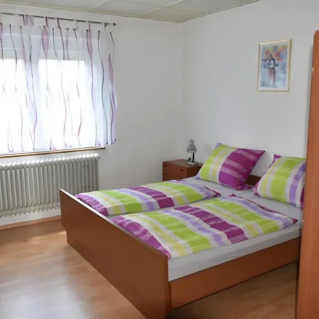 Hall Апартаменты *